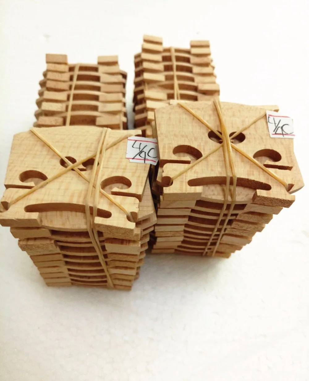 

300 pcs most solid maple wood 4/4 violin bridges dried in the open air 15 years