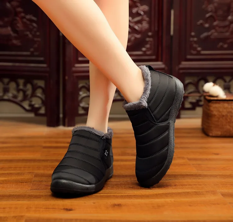Новая женская зимняя обувь однотонные зимние сапоги теплые водонепроницаемые лыжные ботинки на нескользящей подошве с хлопчатобумажным утеплителем внутри размера плюс; большие размеры 35-46