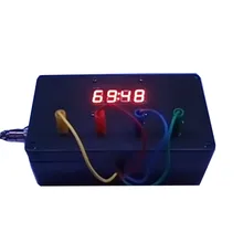 Авантюрист игровой реквизит избавление во время отключения правильного провода в течение определенного времени, чтобы unclock для реквизит побег из комнаты