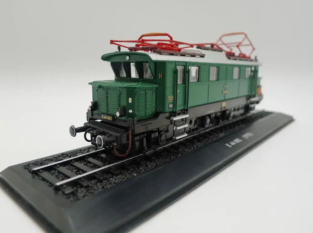 Atlas TRAIN E 44 002(1933) 1/87 литая модель