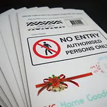 Дешевые цены завода термостойкие наклейки бумага высокого качества пользовательские наклейки низкая цена логотип печати прозрачные наклейки