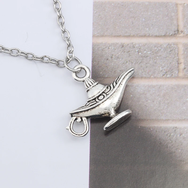 Fashion creative Aladdin magic lamp metal necklace personality ancient silver ladies jewelry simple student daily jewelry Gift Fashion creative Aladdin magic lamp metal necklace personality ancient silver ladies jewelry simple student daily jewelry Gift