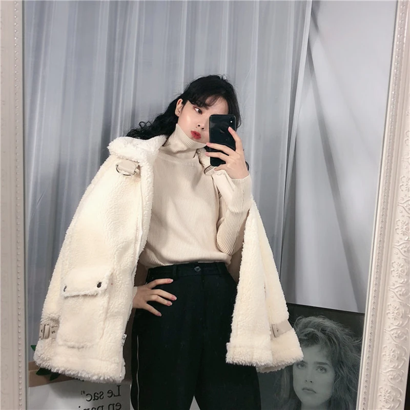 Promo  Winter Thick Trendy Big Size Jackets For Women Warm Faux Lambs wool Women's Jackets Pocket Long Sle