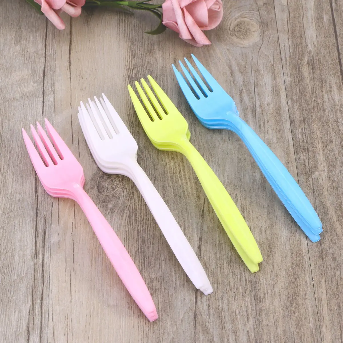 Plastic Disposable Dinnerware Tableware Premium Non toxic Tableware