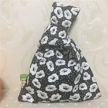 

YILE Handmade Cotton Twill Wrap Knot Wrist Bag Key Phone Lining Pouch Black White Flower W06
