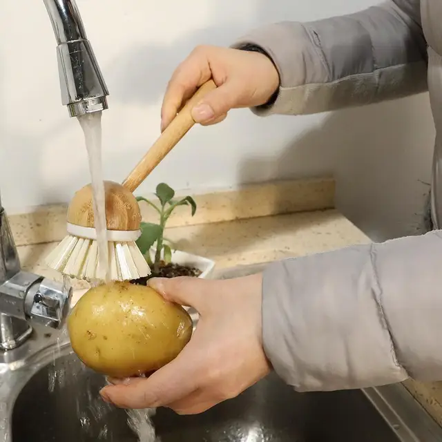 Pot Dish Bowl Brush Cooking Washing Cleaning Brush With Wooden Bamboo Long Handle Cleaning Tool Kitchen Pot Hanging Brush 2