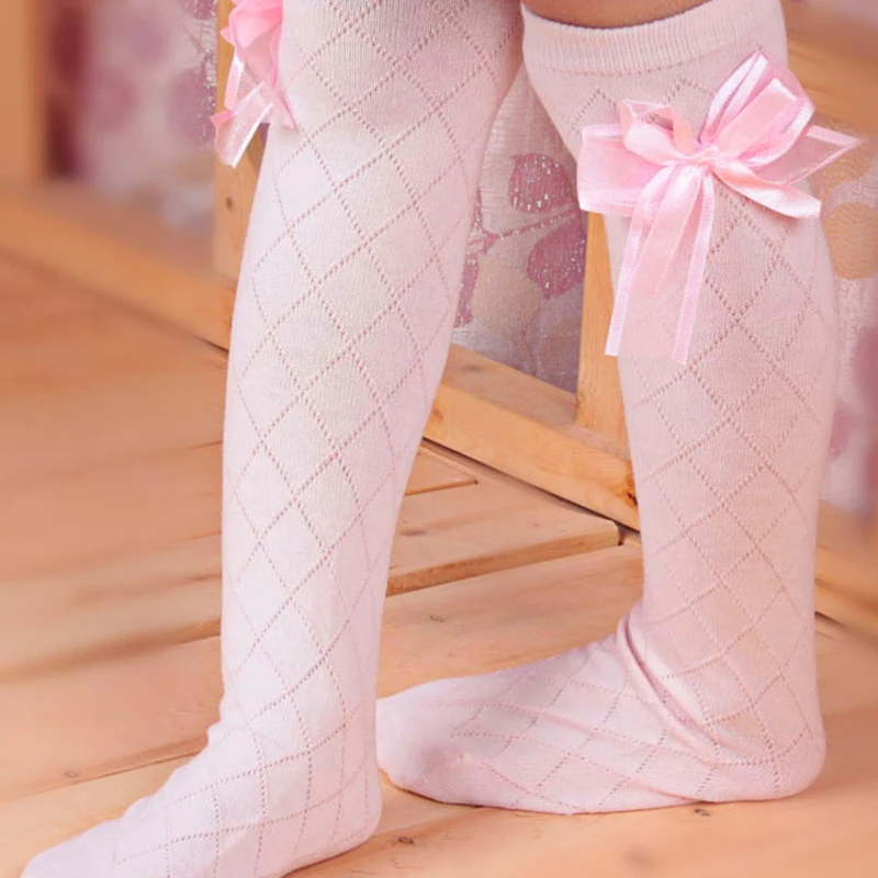 Носки для маленьких девочек хлопковые кружевные носки до колена длинные носки принцессы с бантиками, Meias, Детские Белые и розовые длинные носки без пятки, милые школьные вечерние брендовые носки - Цвет: Розовый