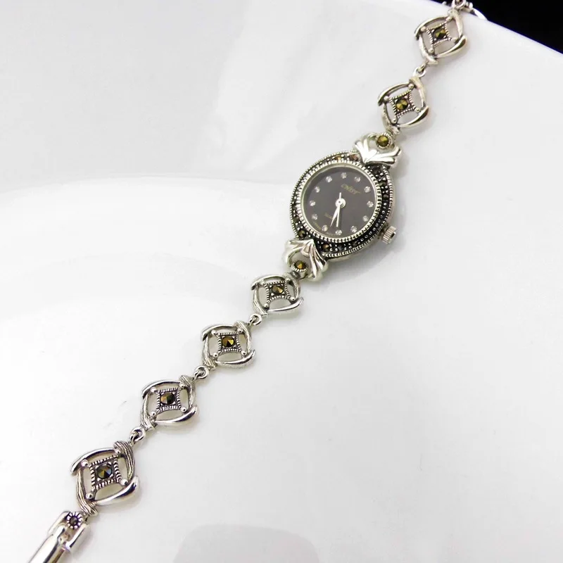 

Retro Thai Silver Jewelry Wholesale S925 Sterling Silver Watch Vintage Hollow Ladies Quartz Watch Bracelet Simple New