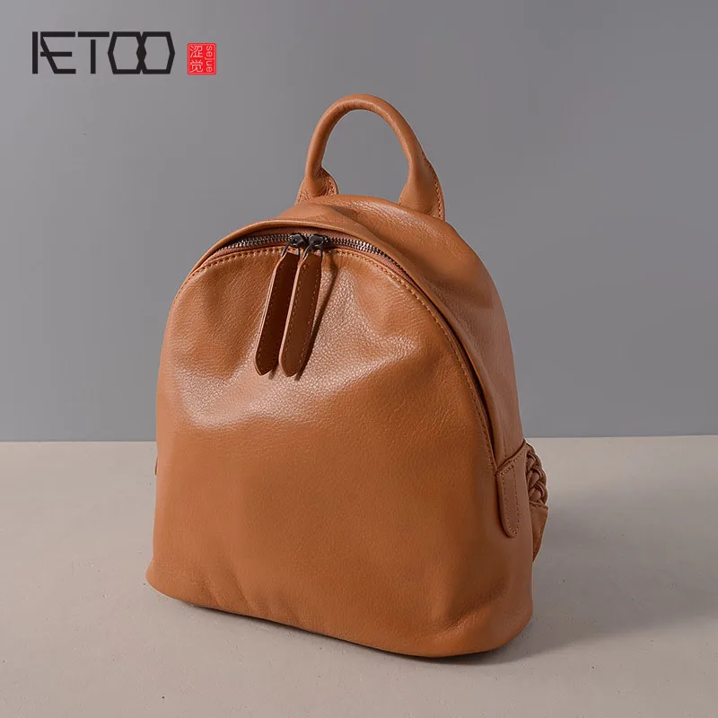 

AETOO New bag first layer of leather shoulder bag European and American fashion simple wild leather backpack female