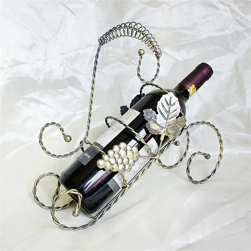 1445475515_2022656010