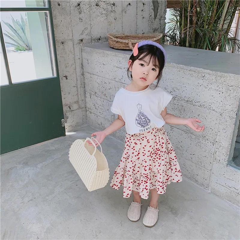 Г. новое поступление, летняя хлопковая Базовая мини-юбка принцессы в Корейском стиле с принтом в горошек и сердца для милых маленьких девочек