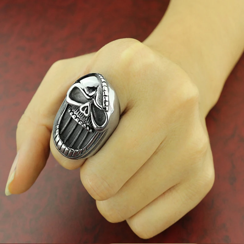 Qevila New Fashion Silver Heavy Metals Punk Rock Men Ring Skull Ring With Open Beer Cover Function for Men Women Jewelry Rings (5)