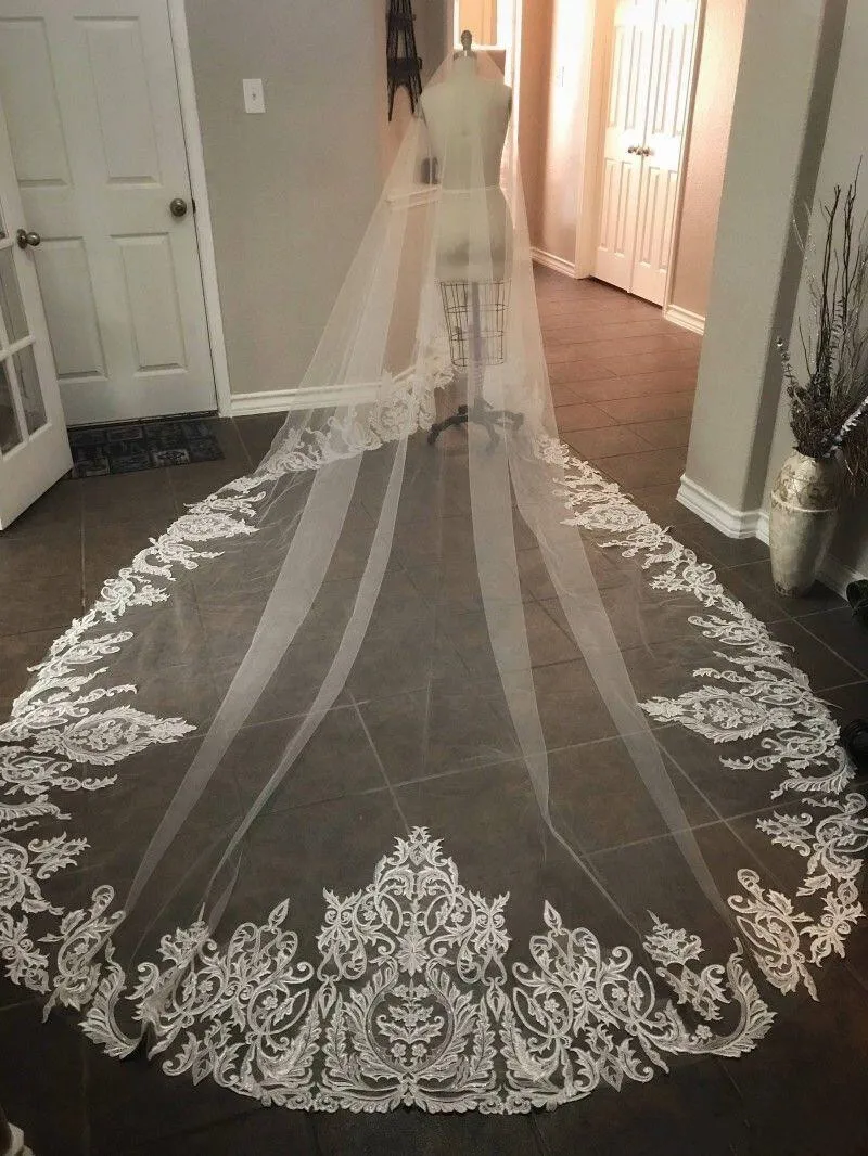 

2019 Designed Bridal Veils 2 Tiers Long 3 M *1.5 M Cathedral Lace Edge Bridal Wedding Veils with Blusher Face Free Shipping