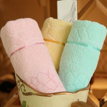 

New Arrival Jacquard Water Cube Pattern Pure Cotton Towel Beach Bath Absorbent Drying Cloth