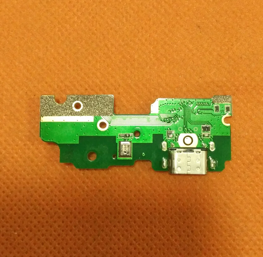 

Used Original USB Plug Charge Board+MIc microphone For UMI Z MTK Helio X27 Deca Core 5.5" FHD 1920x1080 Free Shipping