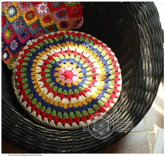 

HOT Hand Crochet Round Cushion Futon Cushion Chair Cushion pastoral Colorful Yoga Pads Without the Core