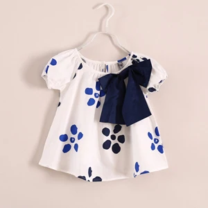Новая детская летняя футболка с цветочным принтом для девочек модные милые рубашки wawa shan с большой бабочкой - Цвет: Белый
