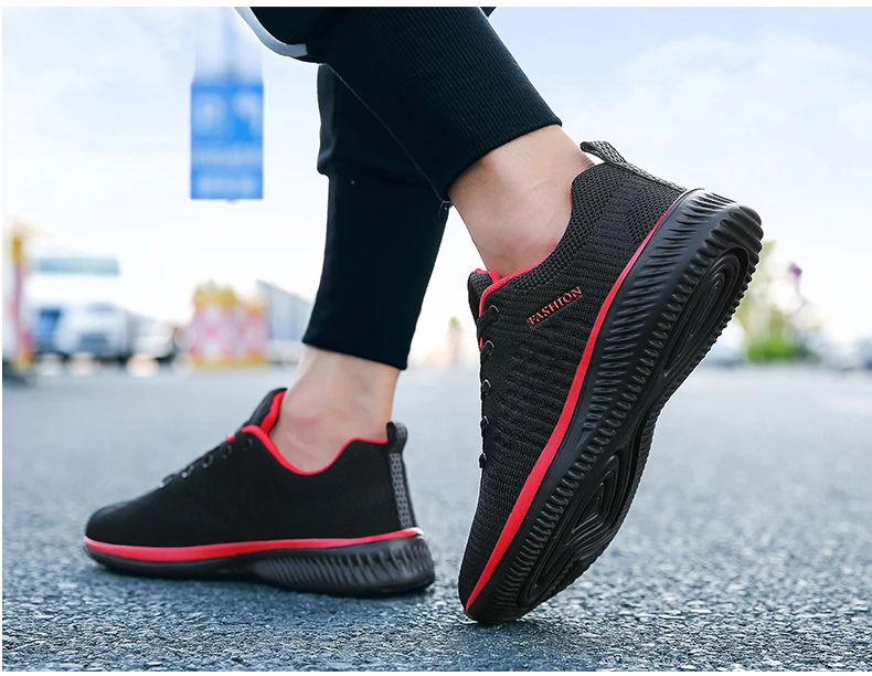 Breathable Light Running Shoes Men Sneakers Zapatillas Hombre Deportiva Sport Shoes City Run Professional Training Shoes