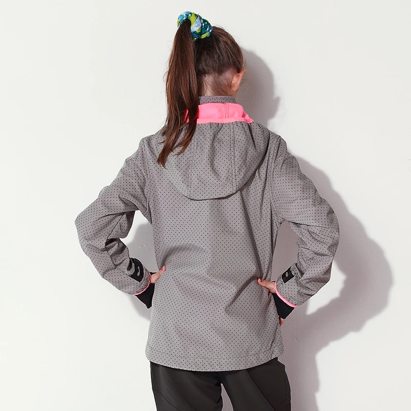 Phibee ветровки для маленьких мальчиков и девочек, для активного спорта, ветрозащитные Soft Shell куртка Водонепроницаемый повседневная детская одежда