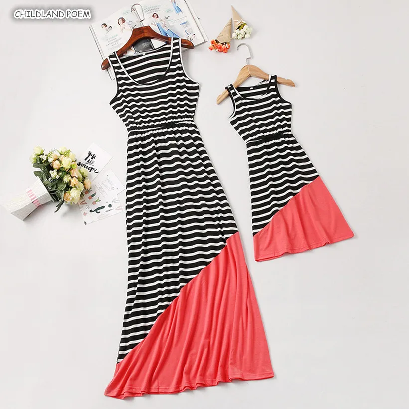 

Mother Daughter Swimsuit 2019 Summer Family Matching Clothes Stripe Sleeveless Mommy And Me Clothes Long Mom And Daughter Dress