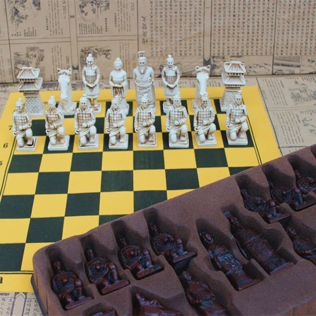 Antique Chess Large Chess Pieces Leather Chessboard Terracotta Resin Pieces Character Modeling Parent-child Gifts Yernea
