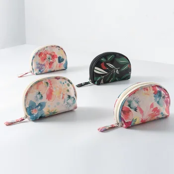 

Bag For Travel Women Transparent Quality Case Bags Makeup Nylon Waterproof Cosmetic Bag For Cameo Shell Shape Portable Storage