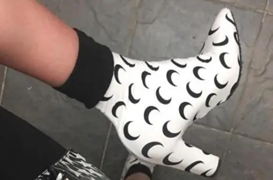 376