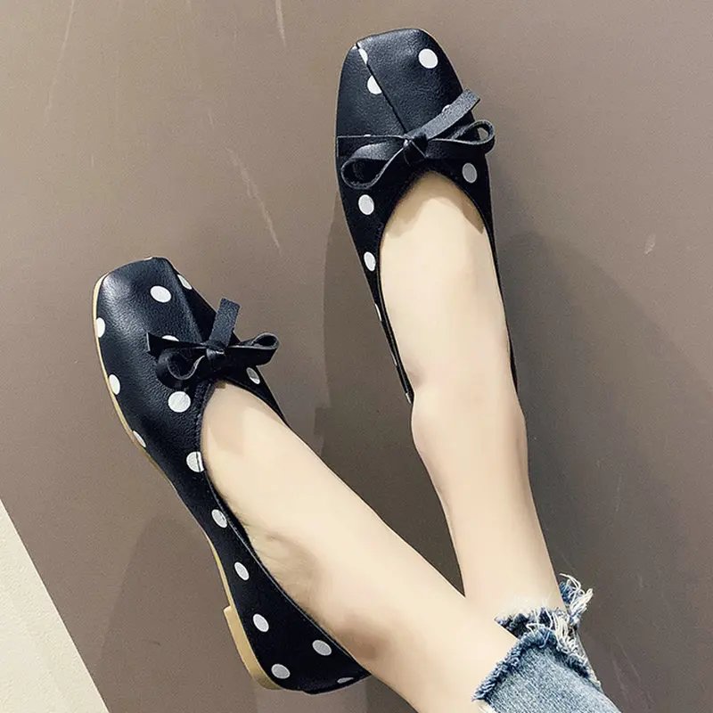 

Size 35-40 2019 New Sweet Summer Female Flats Women's Square Toes Low Heels Butterfly-Knot Polka Dot Shoes Woman Causal Shoes