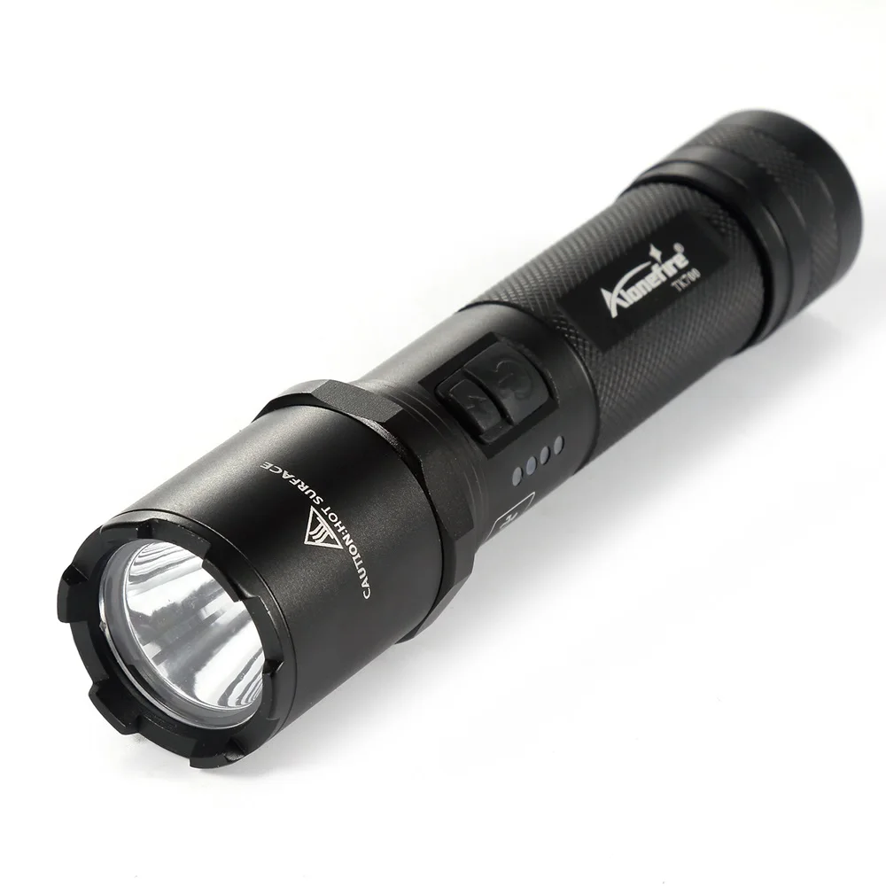 TK700 L2 flashlight (8)