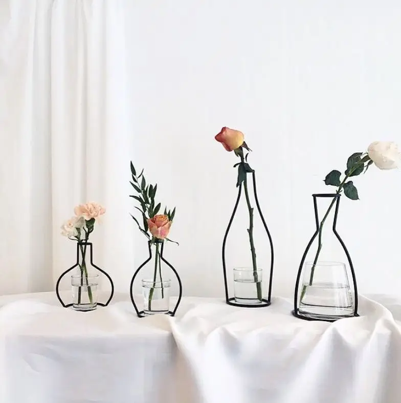 New Style Home Party Decoration Retro Iron Line Flowers Vase Metal Plant Holder Modern Solid Home Decor Nordic Styles Iron Vase