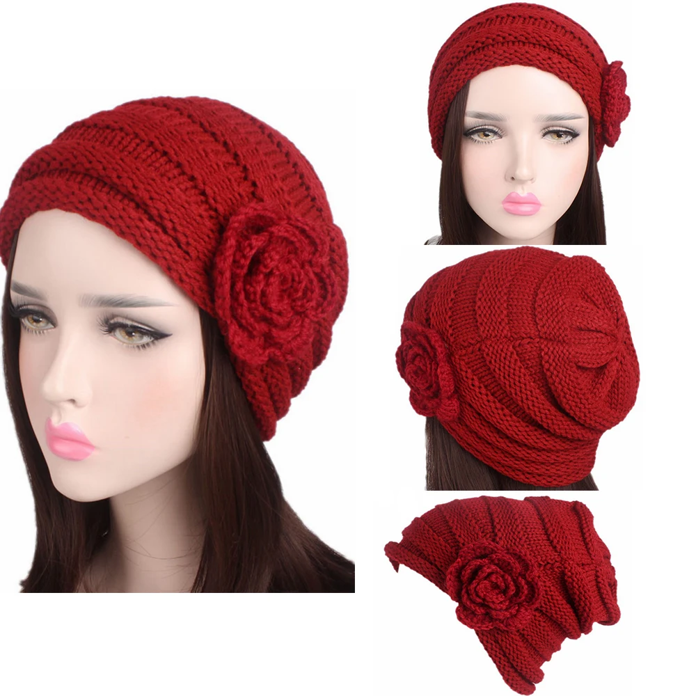 Women's Daisy Flower Wool Cloche Bucket HatWomen's Skullies & Beanies