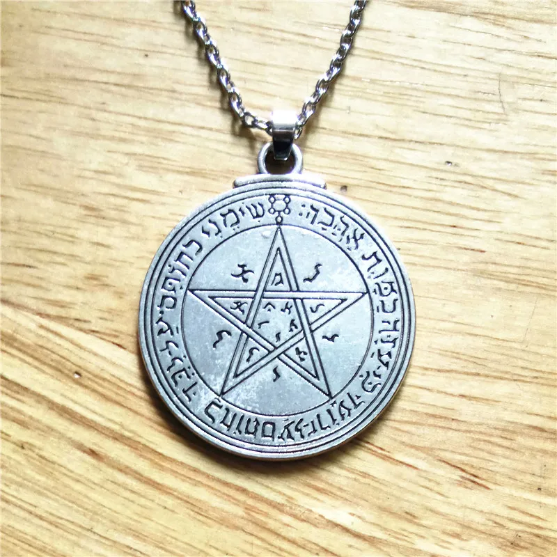 

Men Boy Fashion Talisman of Venus Solomon Seal kabbalah Pewter Necklace