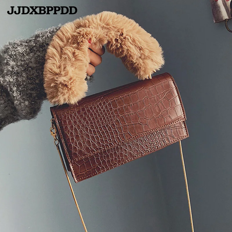 

JJDXBPPDD Women Fluffy Bag Messenger Bag Long Chain Shoulder Bag Female Flap Crossbody Bags Handbag Fashion Cute Girls