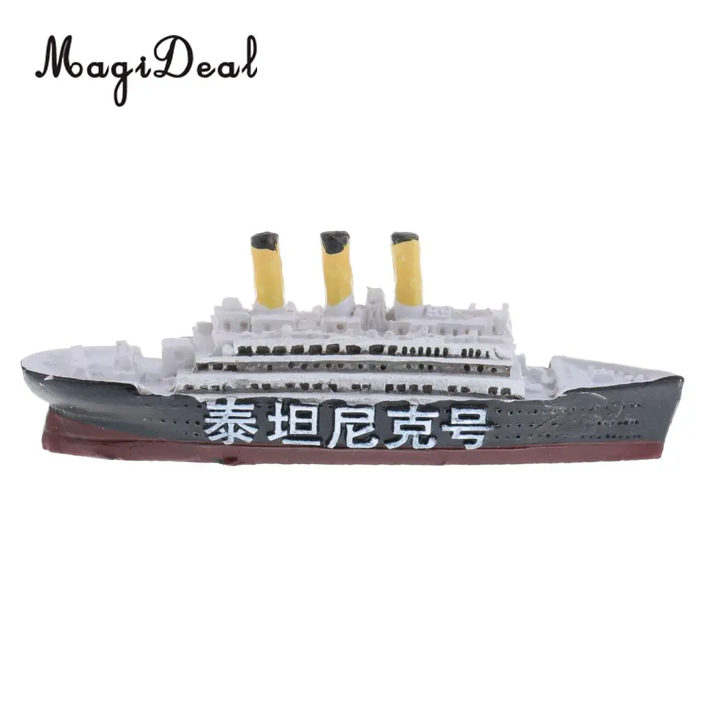 MagiDeal 1Pc DIY Resin Titanic Boat Ship Building Model Scene Scenery Sculpture Layout for Diorama Landscape Prop Kids Toy Decor