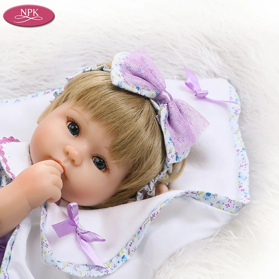 NPK 40CM Silicone Reborn Baby Doll Toys Lifelike Newborn Girl Baby Doll Soft Cloth Body Christmas Gift Bebe Reborn Brinquedos (8)