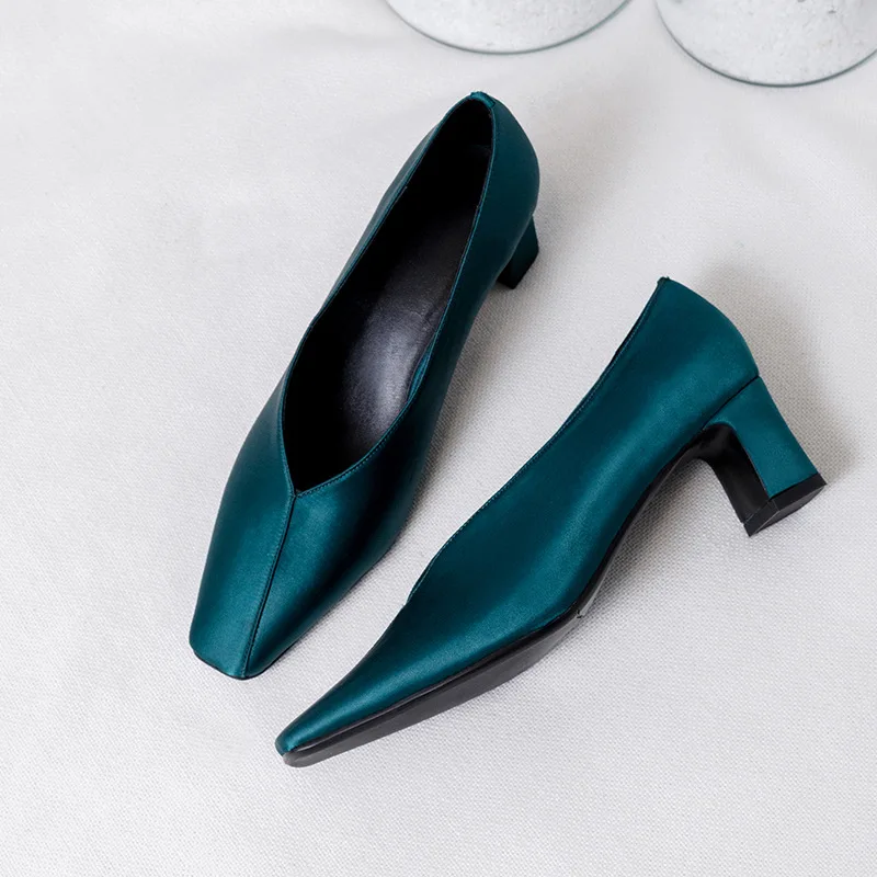Новинка года; модная обувь на высоком каблуке; сезон весна-лето; женские туфли-лодочки; Шелковая повседневная обувь с квадратным носком; пикантная женская обувь для вечеринок - Цвет: blue