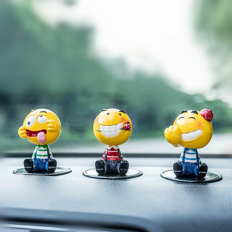 

Creative Car Ornaments Emoji Shaking Head Dolls Resin Funny Expression Auto Interior Decoration Cartoon Dashboard Toys Cute Gift