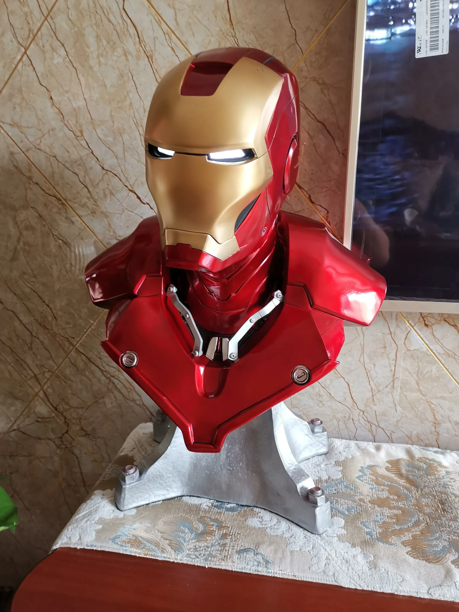 Avengers 11 Iron Man IRONMAN Half Bust Size Resin Statue