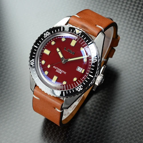 Мужские винтажные часы San Martin для дайвинга, автоматические часы из нержавеющей стали 200, водонепроницаемые часы с сапфировым стеклом - Цвет: leather starp red