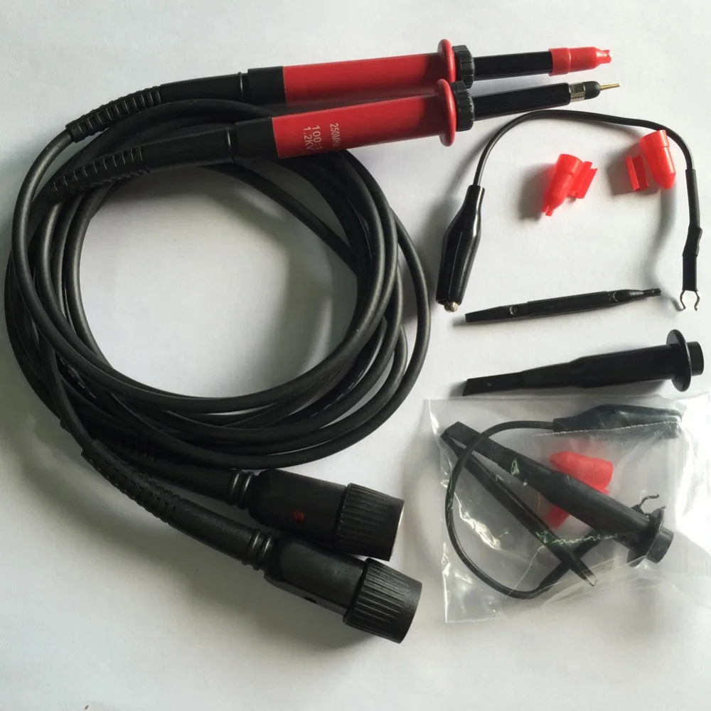 

A pair of High Voltage1.2kV 250MHz 100:1 TX3125 Oscilloscope Probes(TEXAS)