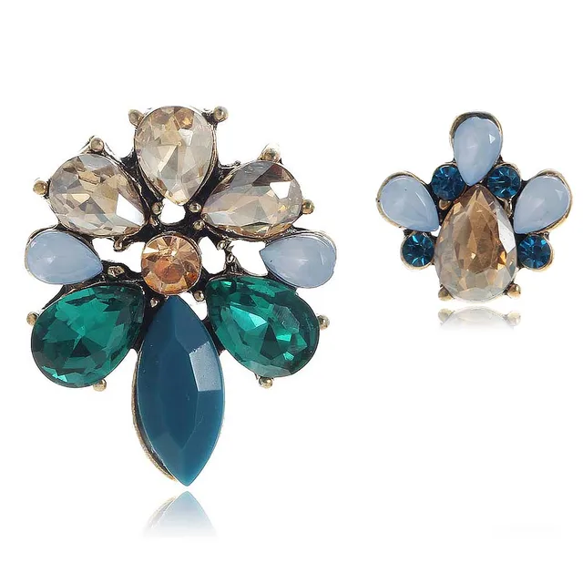 Cheap YaYi Green Brown White Glass Rhinestone Dangle Earring Women's Fashion Ancient Gold Gem Earrings For Women E1117 Cheap YaYi Green Brown White Glass Rhinestone Dangle Earring Women's Fashion Ancient Gold Gem Earrings For Women E1117