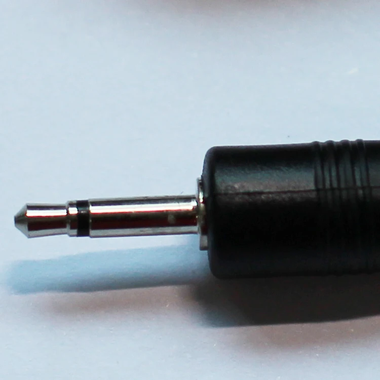 T04