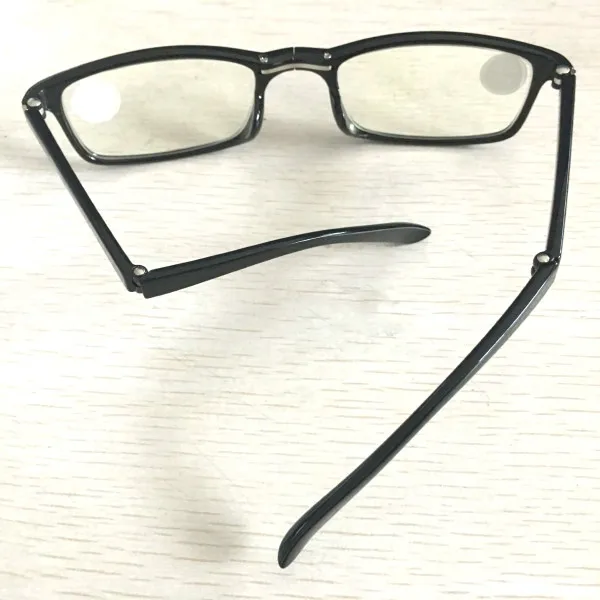 A04