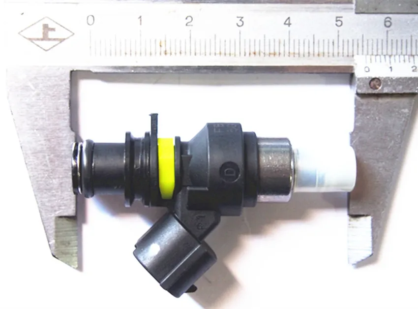 Petrol Gas Fuel Injector FBYCG50 Fits Subaru Impreza Station Wagon CD/GG 2.0i R AWD Bj.06 in