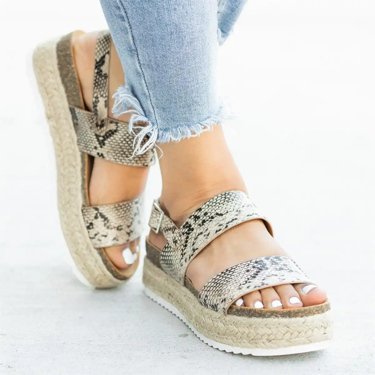 Women Sandals 2019 New Platform Sandals With Wedges Shoes For Women Summer Chaussures Femme Leather Chunky Heels Sandalias Mujer