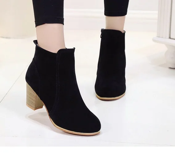 3658591487_1934463156 - (2)