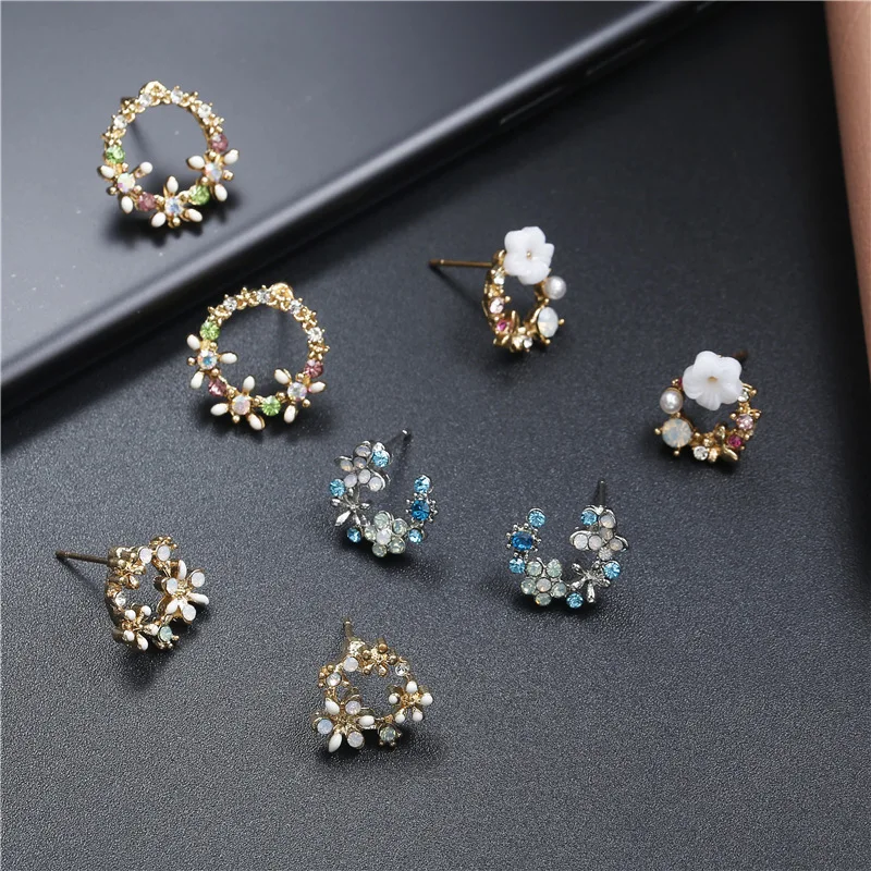 Ladies Cute Crystal Rhinestone Flower Stud Earrings For Women Fashion