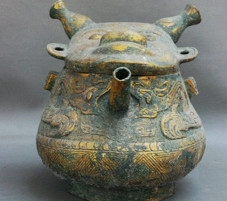 

12" China Dynasty Old Bronze Gilt People Face Statue Flagon Teapot Wine Pot