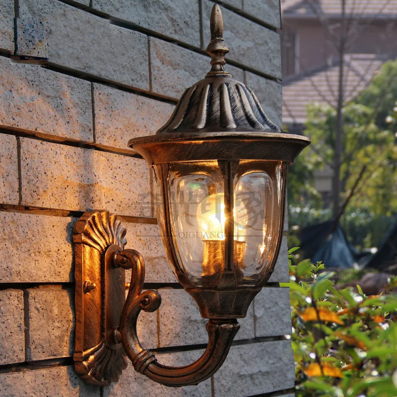 Luxury Bronze European Outdoor Porch Wall Lamp Villa