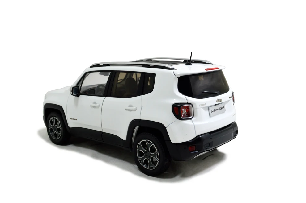 1/18 1:18 1 18 масштаб Jeep Renegade 2016 белая статическая имитация литая Миниатюрная модель